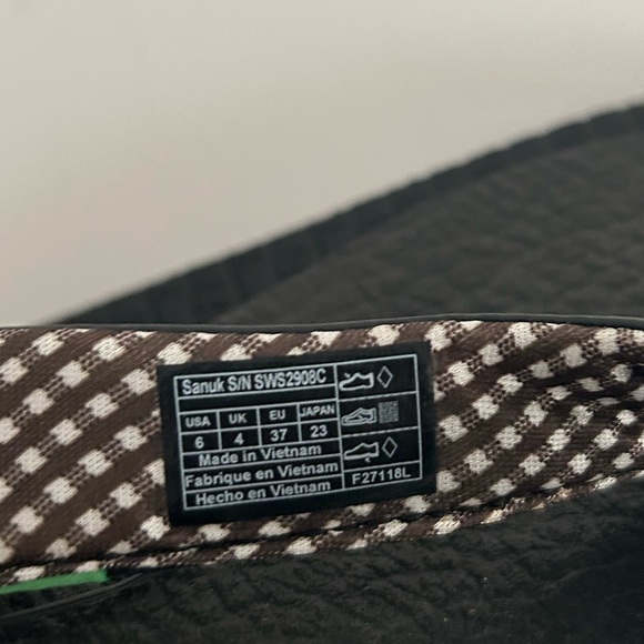 Sanuk Yoga Mat Sandals | Size 6 - Picture 5 of 5